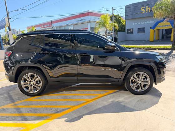 JEEP COMPASS 1.3 T270 TURBO FLEX LONGITUDE AT6 JEEP COMPASS 1.3 T270 TURBO FLEX LONGITUDE AT6